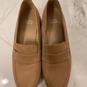 Eileen Fisher Max Nubuck Wedge Loafers Size 9 platform, Earth